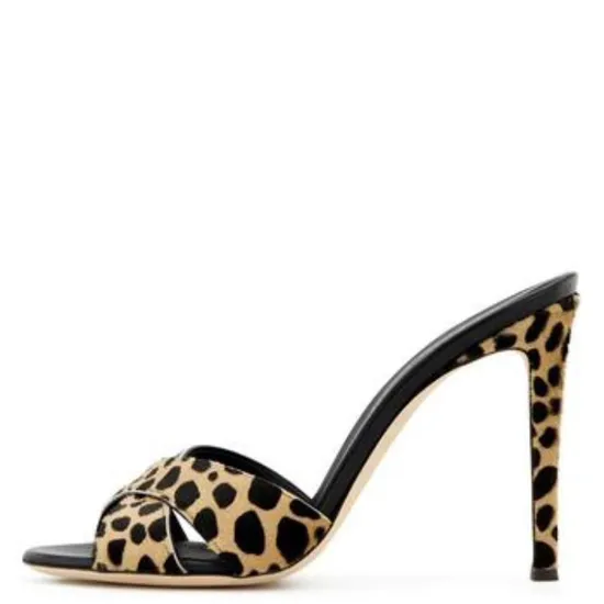 Cina Produzione 2023 Scarpe da donna da donna con tacco a spillo con punta a punta semplice fantasia fatta a mano da donna